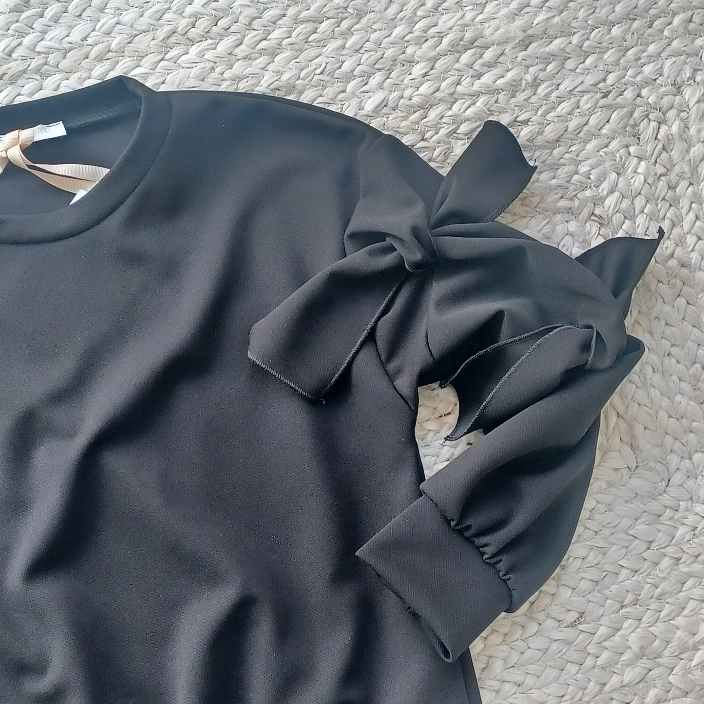 MEILISA BAI - Felpa fiocco manica