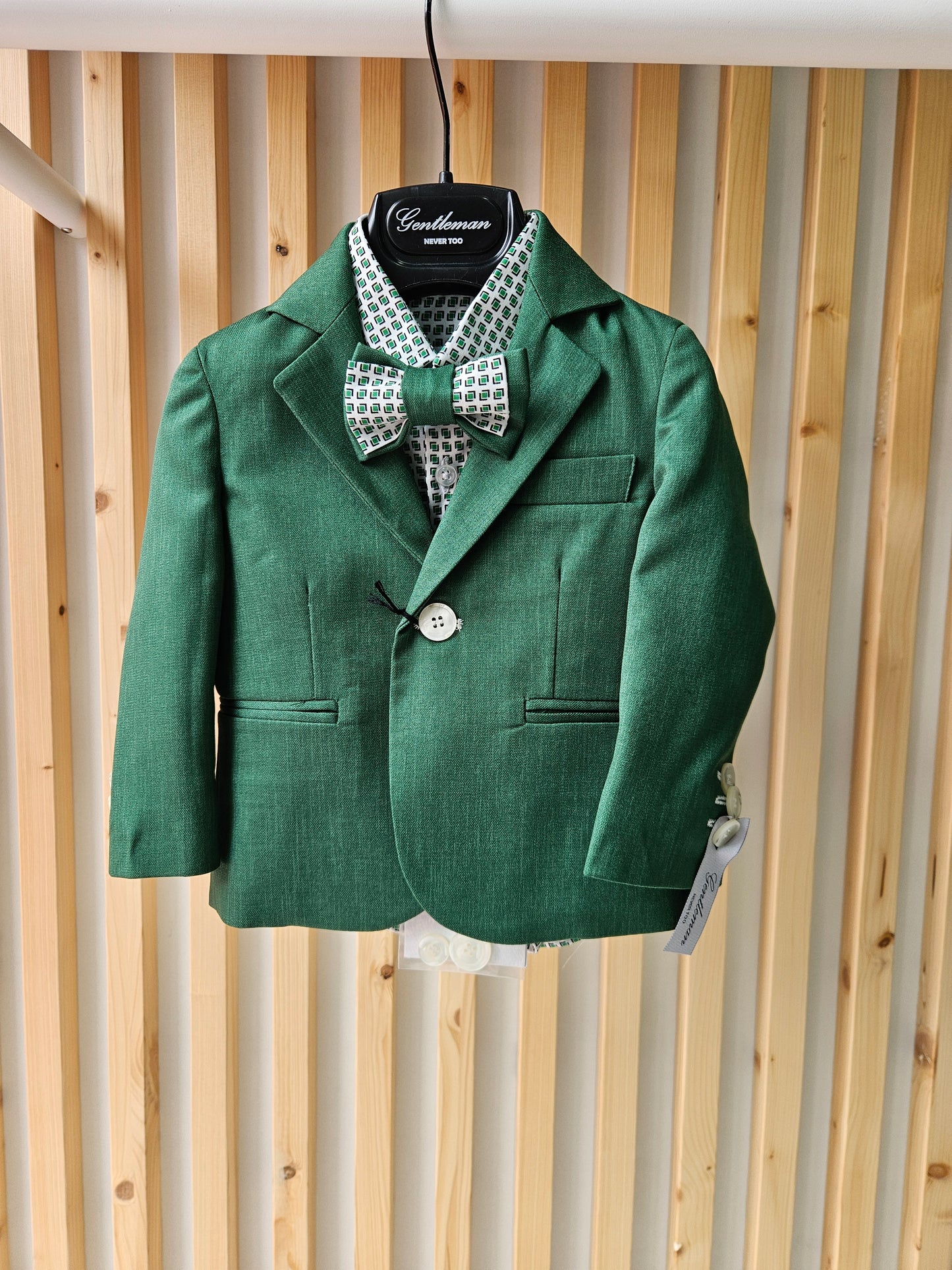 NEVER TOO - Completo con camicia papillon pantalone