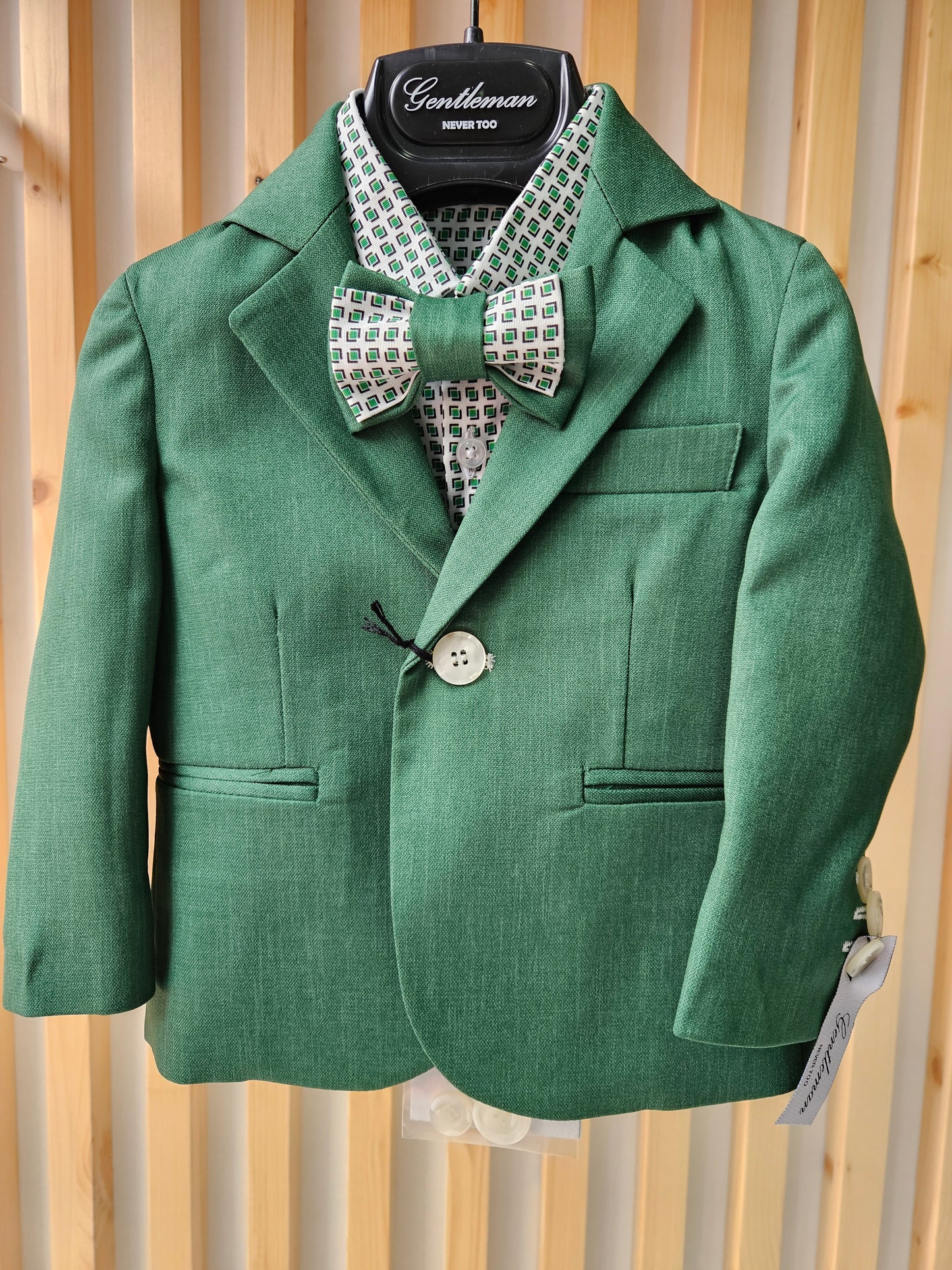 NEVER TOO - Completo con camicia papillon pantalone