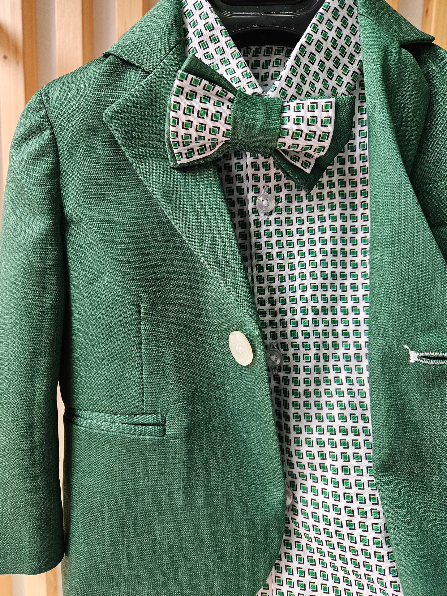 NEVER TOO - Completo con camicia papillon pantalone