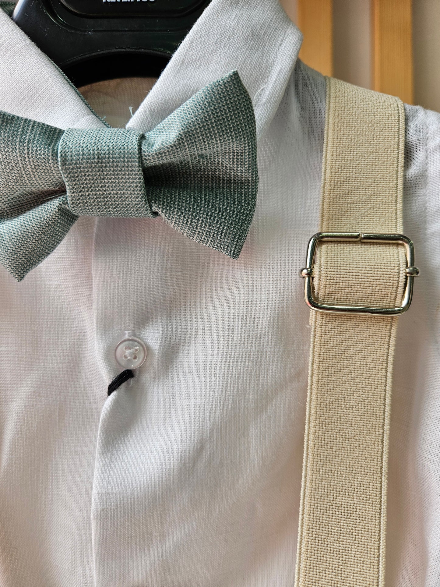 NEVERE TOO - Completo con camicia papillon pantalone