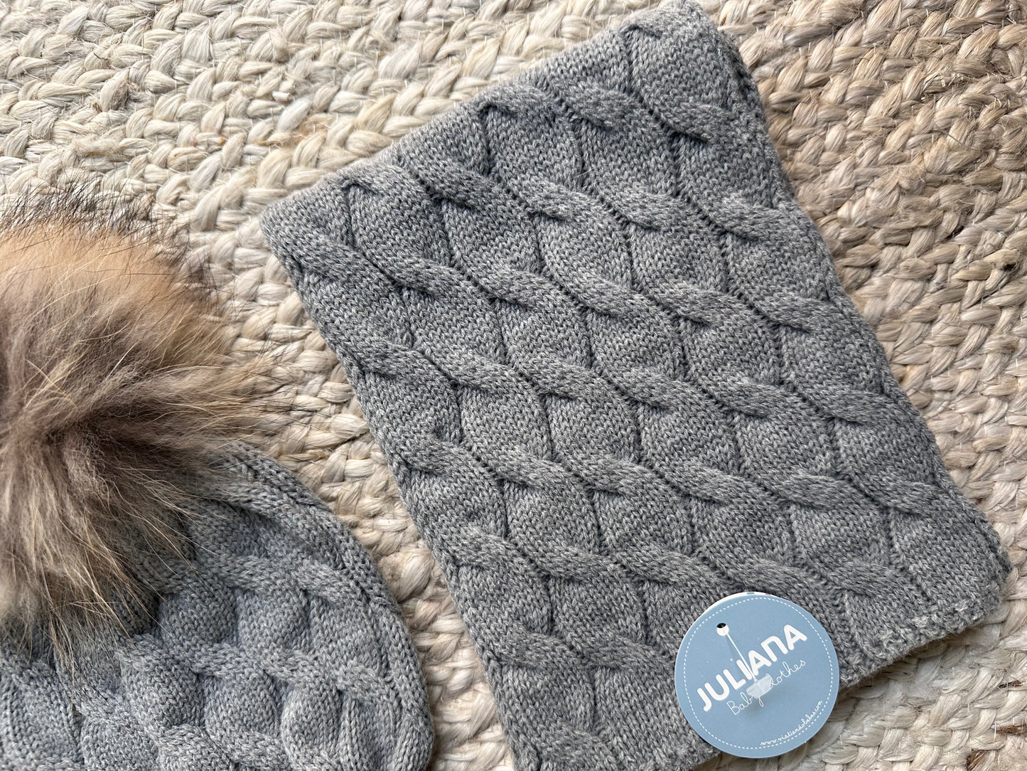 JULIANA - Set cappello e sciarpa pon pon