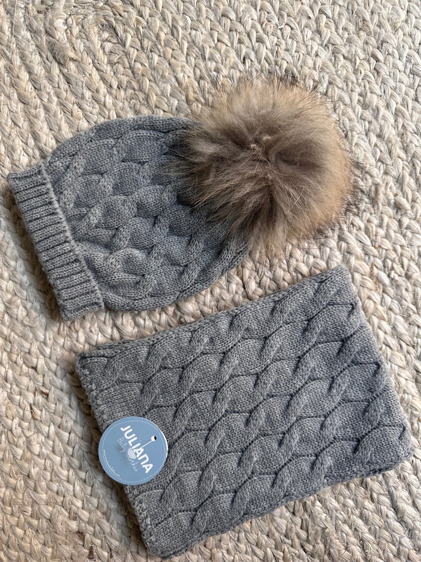 JULIANA - Set cappello e sciarpa pon pon