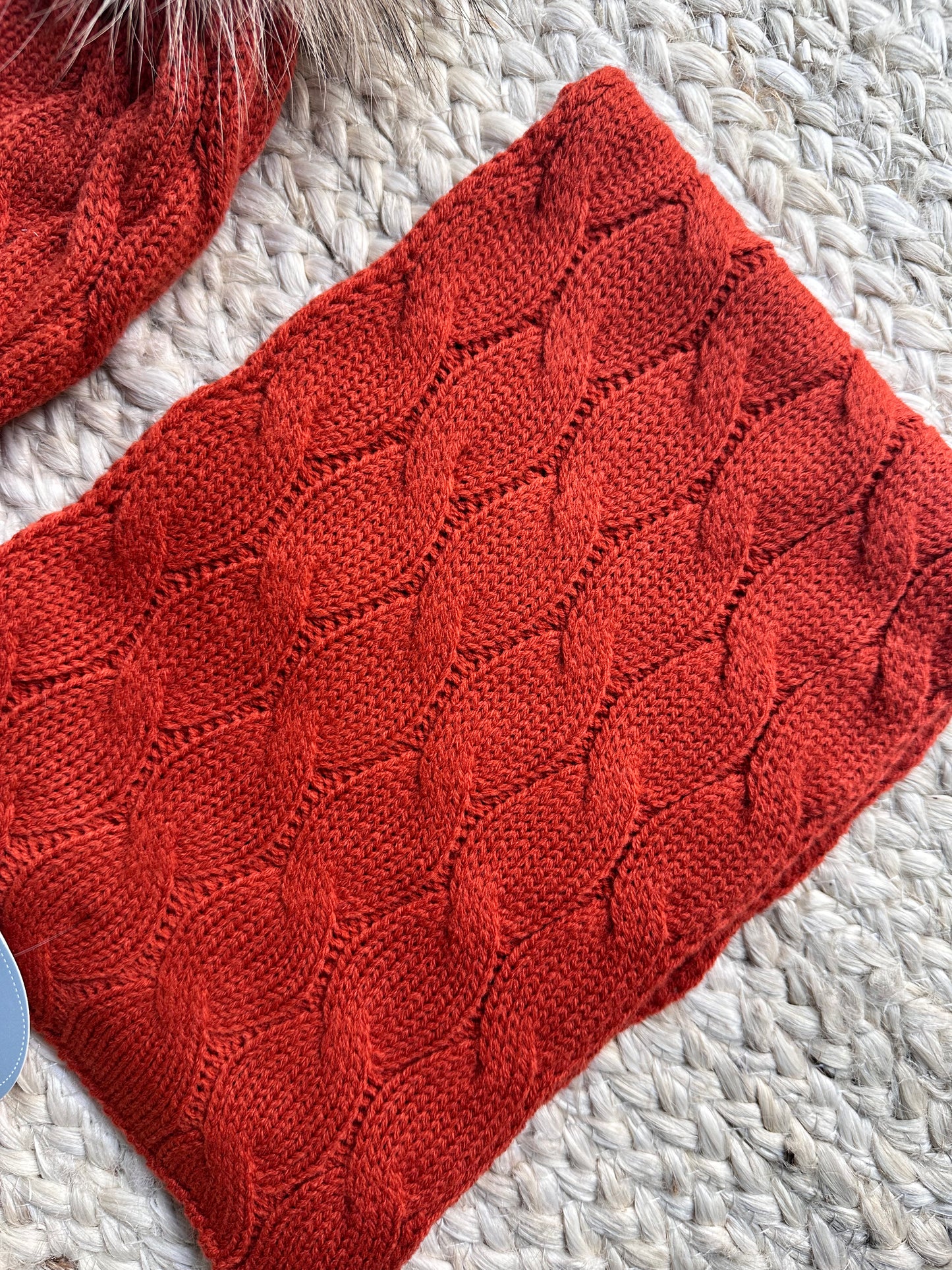 JULIANA - Set cappello e sciarpa pon pon