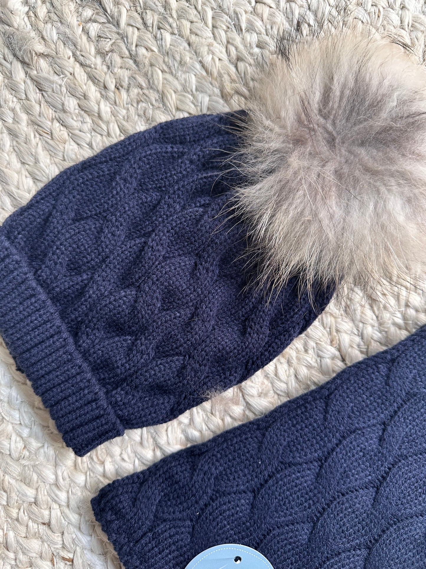 JULIANA - Set cappello e sciarpa pon pon