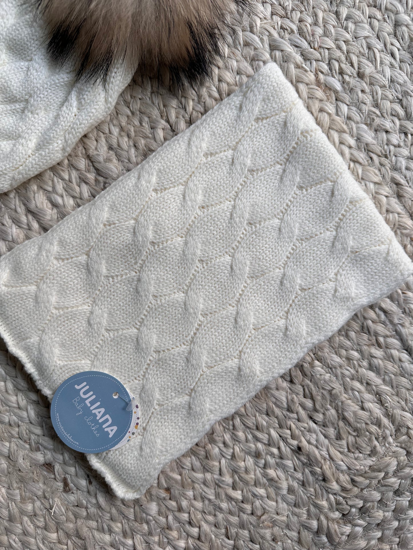 JULIANA - Set cappello e sciarpa pon pon