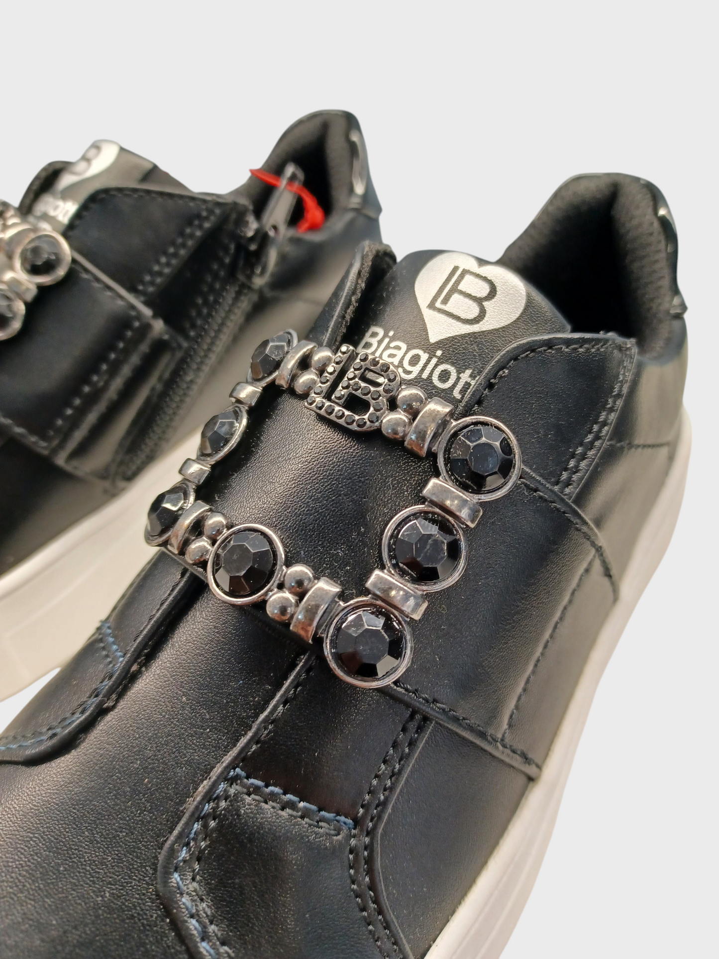 LAURA BIAGIOTTI - Sneakers con fibbia