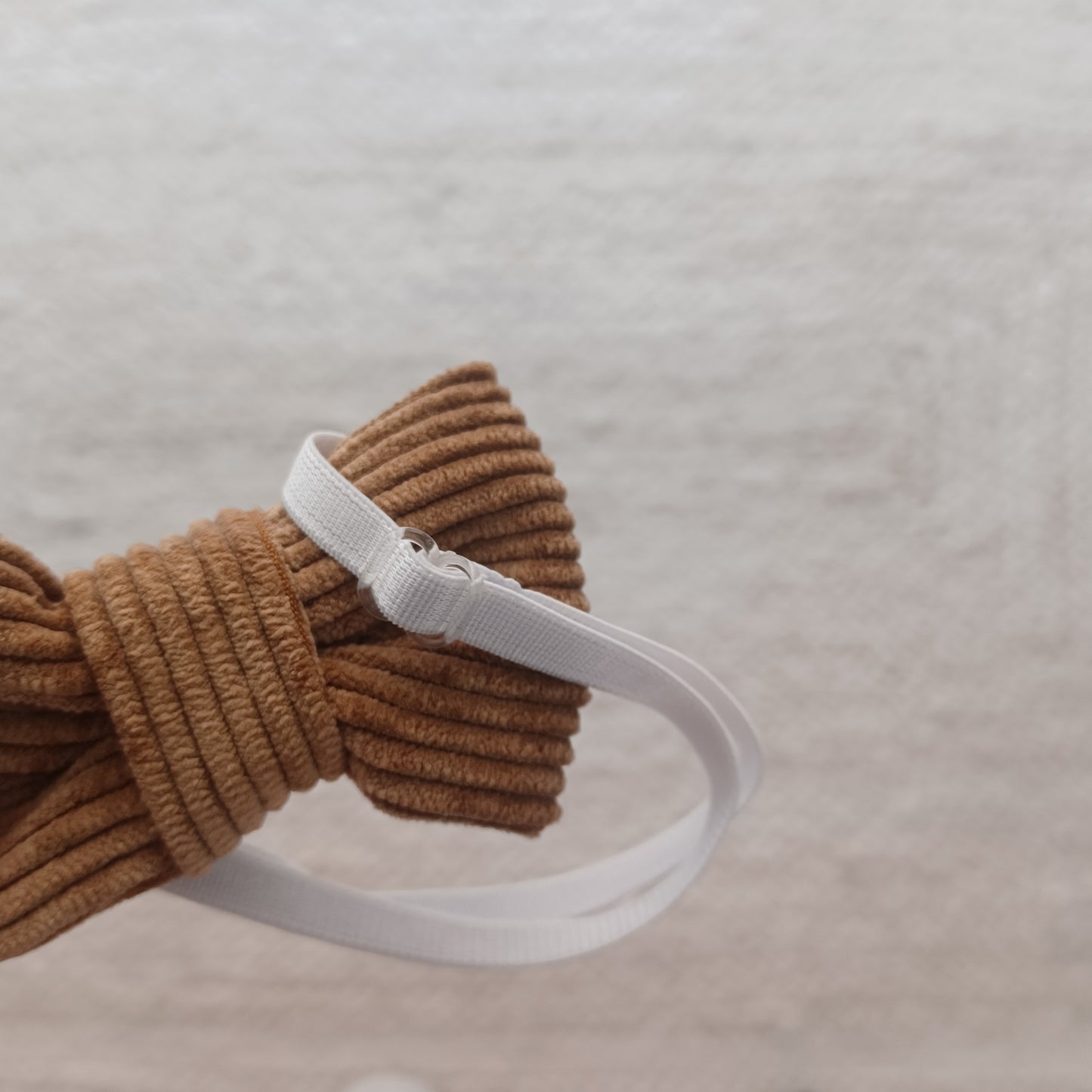 NEVER TOO - Papillon