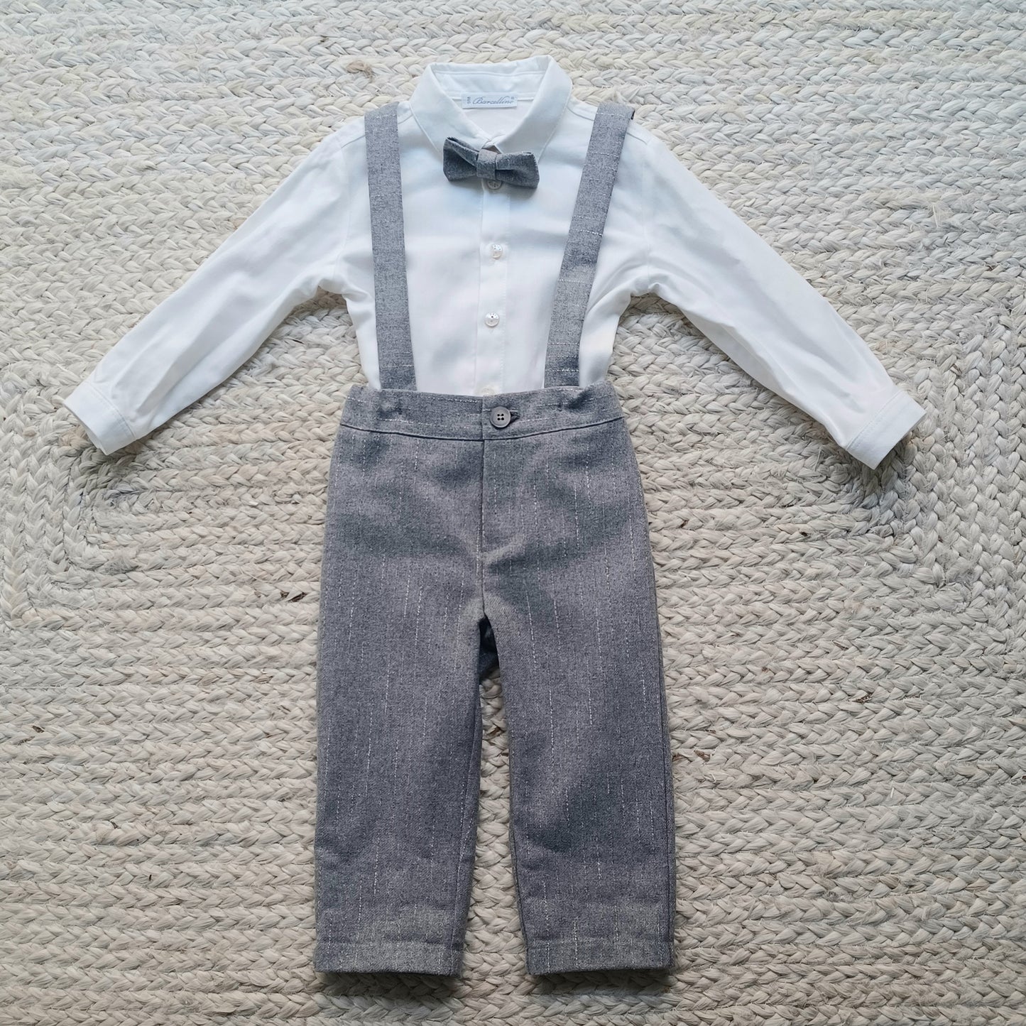 Barcellino - Completo tre pezzi ,camicia,pantalone bretelle , pappion