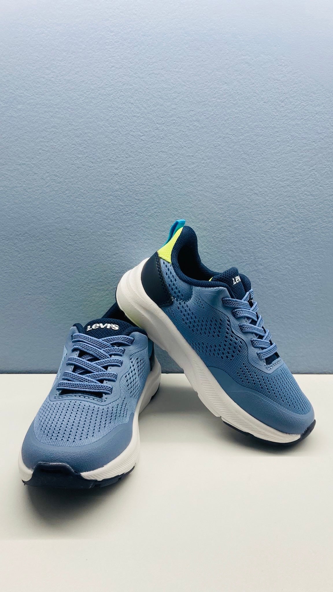 Levi's - Sneakers